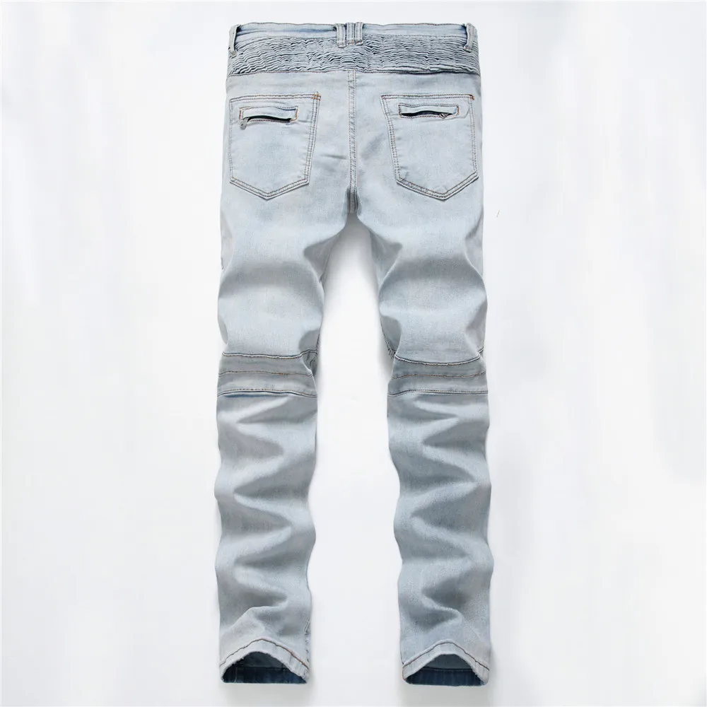 4235158814_1518810607