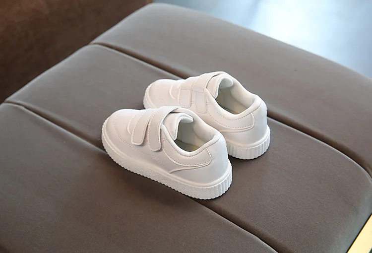 Wonderful Kids Hook And Loop Casual Shoes-White