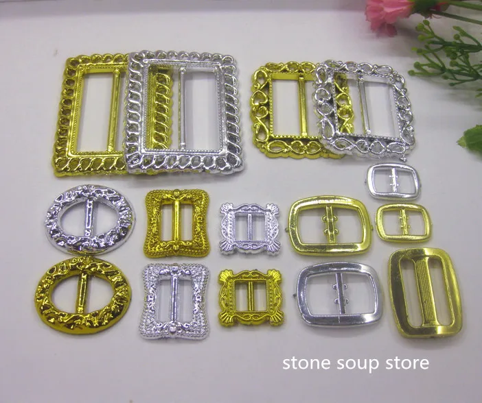 

Plated Gold/silver Plastic Santa Claus Belt Buckle &shoe Buckle Christmas Decorations Diy Craft Accessories 8 Styles 2-6.5CM
