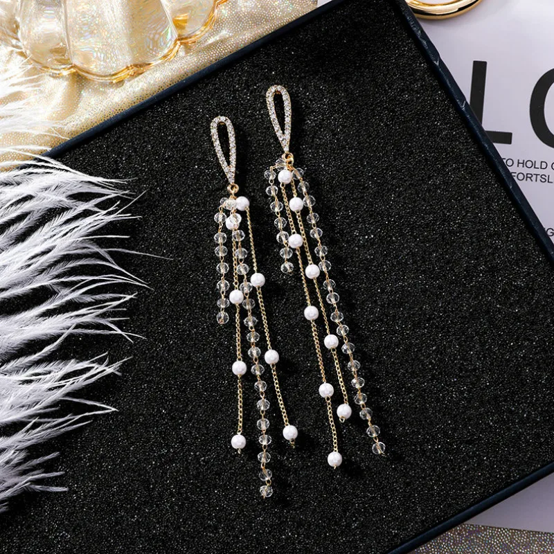 

2019 Europeans And Americans Exaggerated Water Drop Pearl Tassels Earrings Temperament Baitao Crystal Long Earrings for women