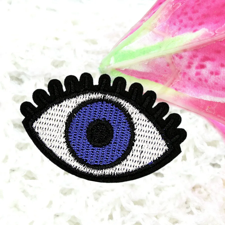 

1Pcs Eye (Size:5.9x3.8cm) DIY Badge Embroidery Iron on Patch Applique Clothes Ironing Clothing Sewing Supplies Decorative Badges