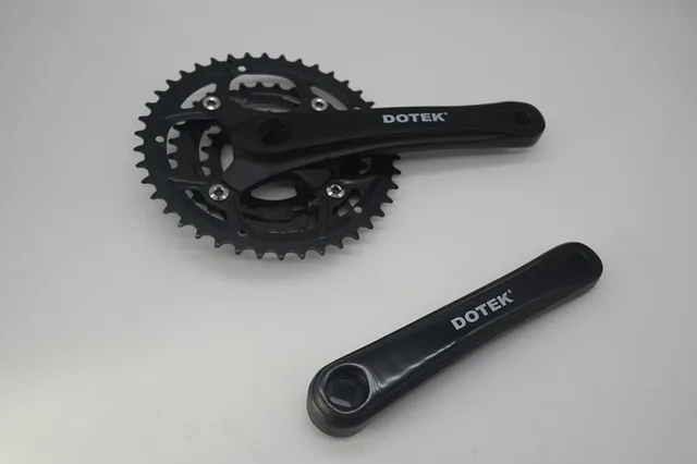 Manivelle de Vélo pour Enfants YINSONG Pièces Détachées Denture du Pignon : 25//28T, Longueur de la Manivelle : 102//114MM