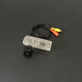 

Night Vision HD Car Rear View / Back Up Reverse Camera For TOYOTA RAV4 RAV 4 2013~2015 / License Plate Light OEM / Waterproof
