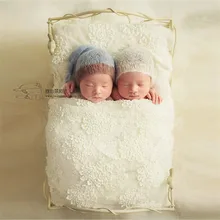 Photo Studio Newborn Props Bed Vintage Wrought Iron Cot Newborn Posing Baby Photography Props for Photo Shoot Girl Posing Sofa the design aglow posing guide for wedding photography