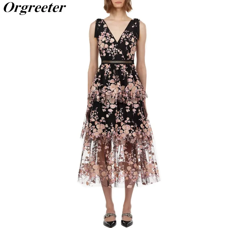 

Self Portrait Dress 2019 Sexy Women Black Double V neck Sleeveless Floral Embroidery Mesh Cake Dress Tunic Mesh Long Party Dress
