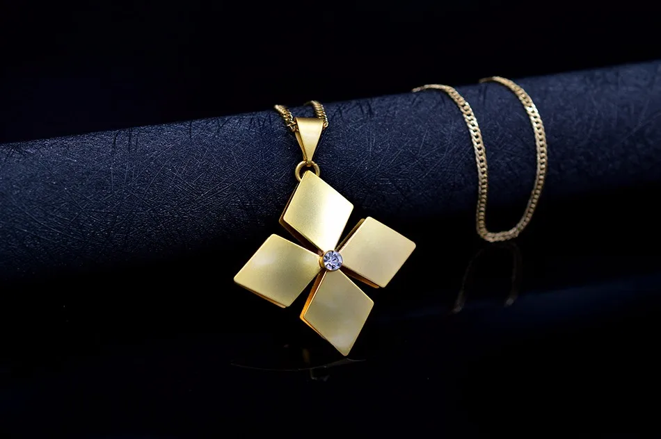 Jewelry sets (2)