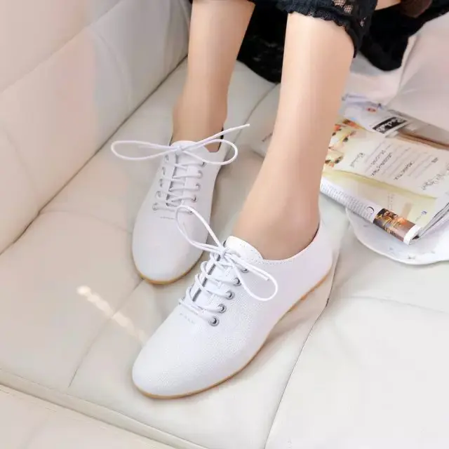 

2019 Fashion Sneakers Round Head Single Shoe Academic Style Flat Bottom Nurse Shoes Women's Vulcanized Shoes Women Drop Shipping