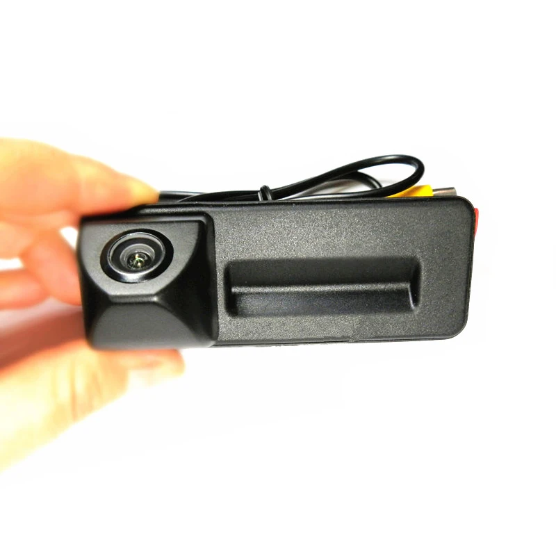

Free shipping for Skoda Octavia Superb Fabia 2010 - 2013 Trunk handle car reverse rear view camera 1090K CCD 1/3'' 170 degrees