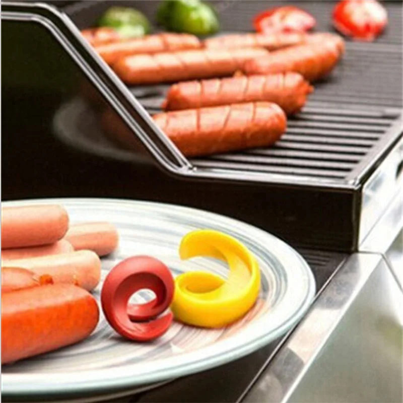 

2PCs Manual Fancy Sausage Cutter Spiral Barbecue Hot Dogs Cutter Slicer kitchen Cutting Auxiliary Gadget Fruit Vegetable Tools