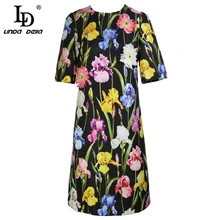 LD LINDA DELLA Novo 2018 Desfile de Moda Verão das Mulheres Vestido de Manga Curta Preta Do Vintage Floral Impressão Elegante Vestido Fino vestidos