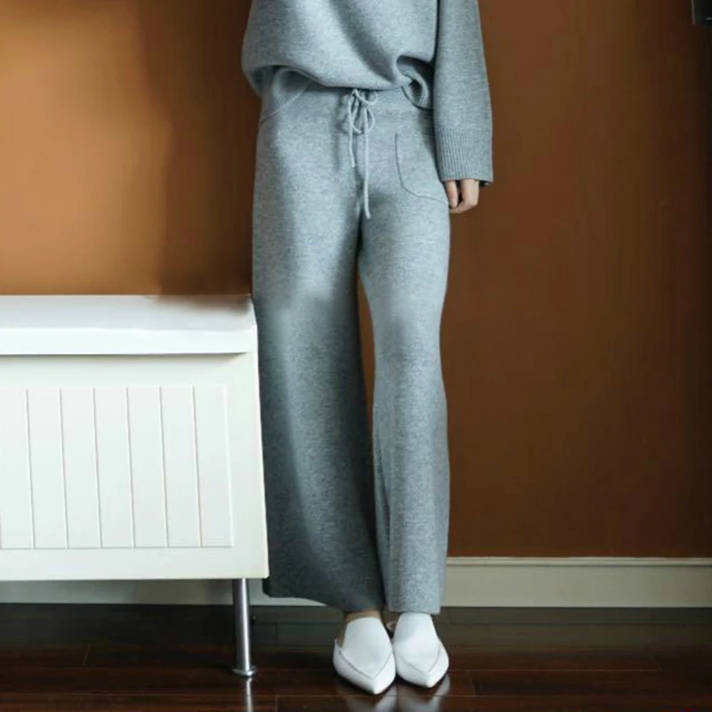 Cashmere knitted trousers Clearance