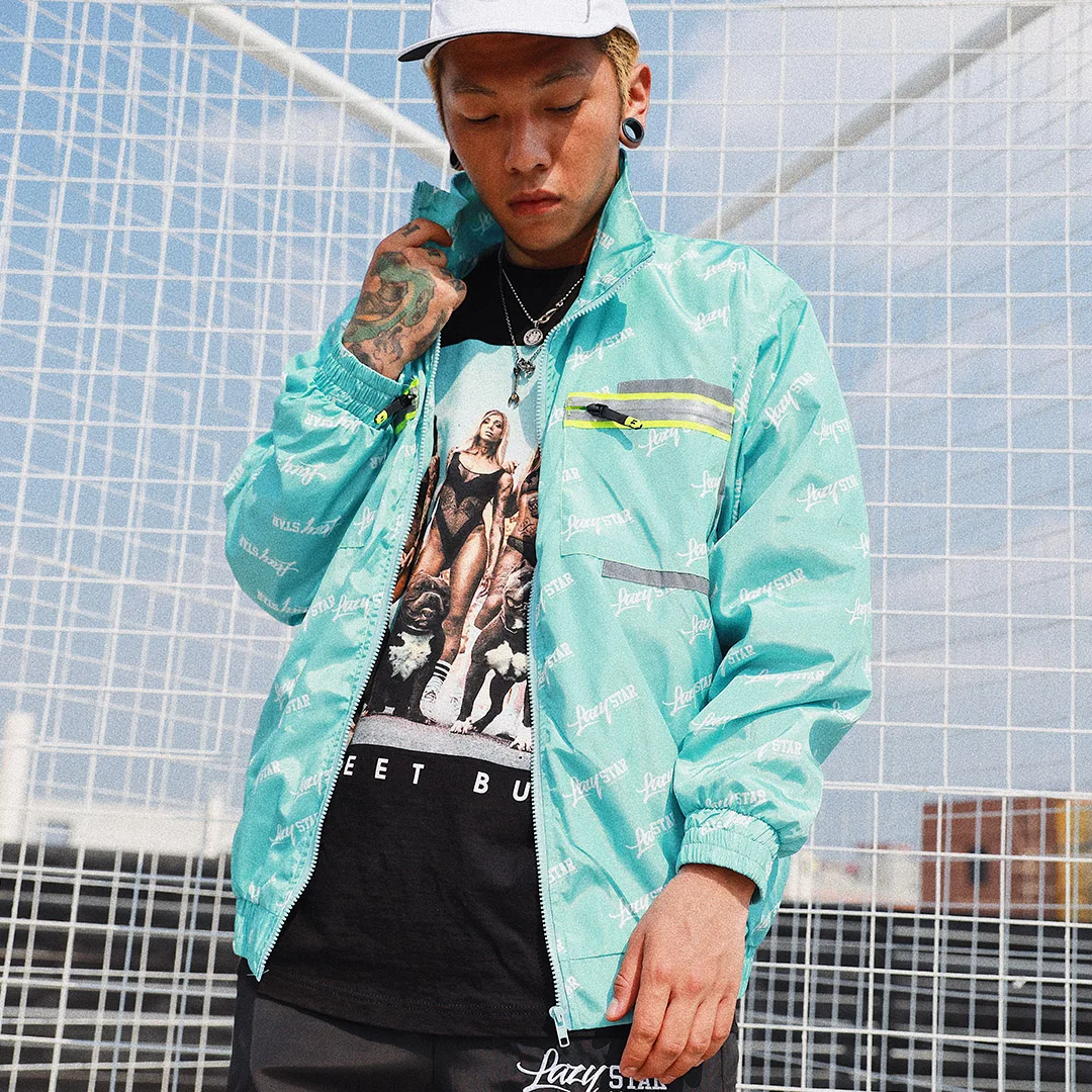 Aelfric Men Fashion Streetwear Hip Hop Jacket Windbreaker Mens Letter Printed Coat Harajuku 3M Reflective Patchwork Jackets LS07 Aelfric Men Fashion Streetwear Hip Hop Jacket Windbreaker Mens Letter Printed Coat Harajuku 3M Reflective Patchwork Jackets LS07