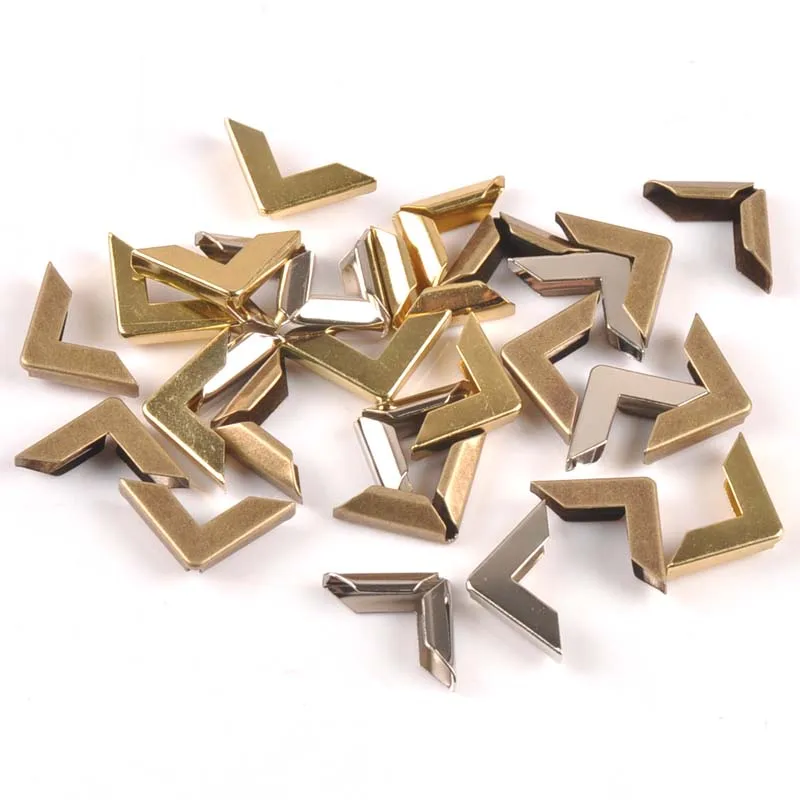 골드 및 실버 금속 책 코너, 삼각형 앨범, 메뉴 폴더 박스, 코너 프로텍터 장식, 28x28x3mm CP1498, 10 개 