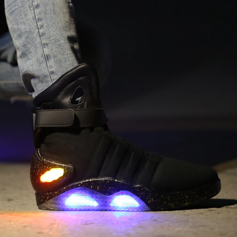 Zapatos de Regreso al futuro para adultos, zapatillas de Cosplay, Marty  McFly, Tenis con luz LED brillante, recargables|Zapatos informales de  hombre| - AliExpress