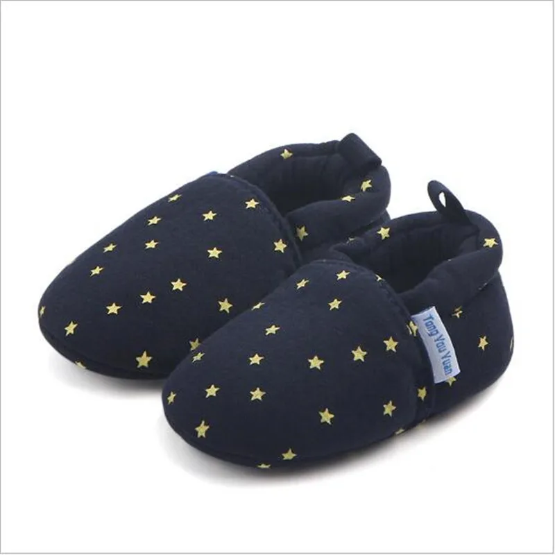 

Lovely Cotton Baby Shoes First Walkers Soft Sole Infants Crib Shoes