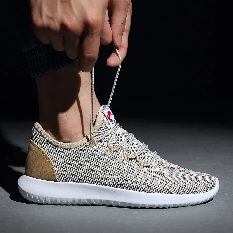 

Men Running Shoes 2019 Fashion Men Sneakers Plus Size Sports Shoes for Men Light Mesh Summer Man Shoes chaussure homme sport 48