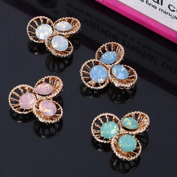 

2017New 100pcs Hollow Spinach Flower Rhinestone button for DIY Wedding decorative or hair accessories PLY115