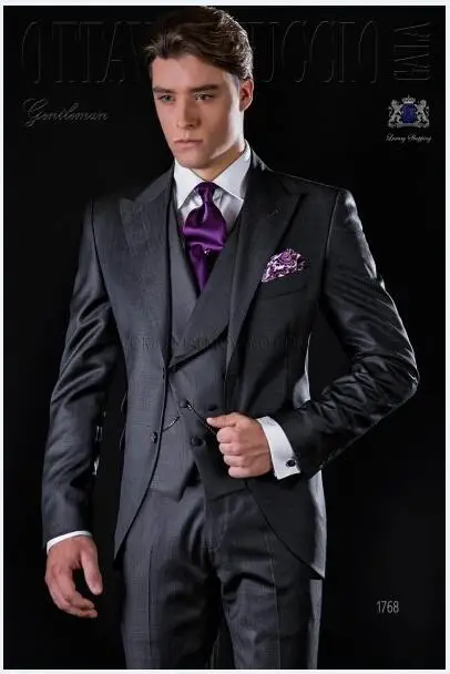 

2017 Latest Coat Pant Designs Italian Smoking Grey Men Suit Jacket Slim Fit 3 Piece Suits Prom Tuxedo Custom Groom Blazer Ternos