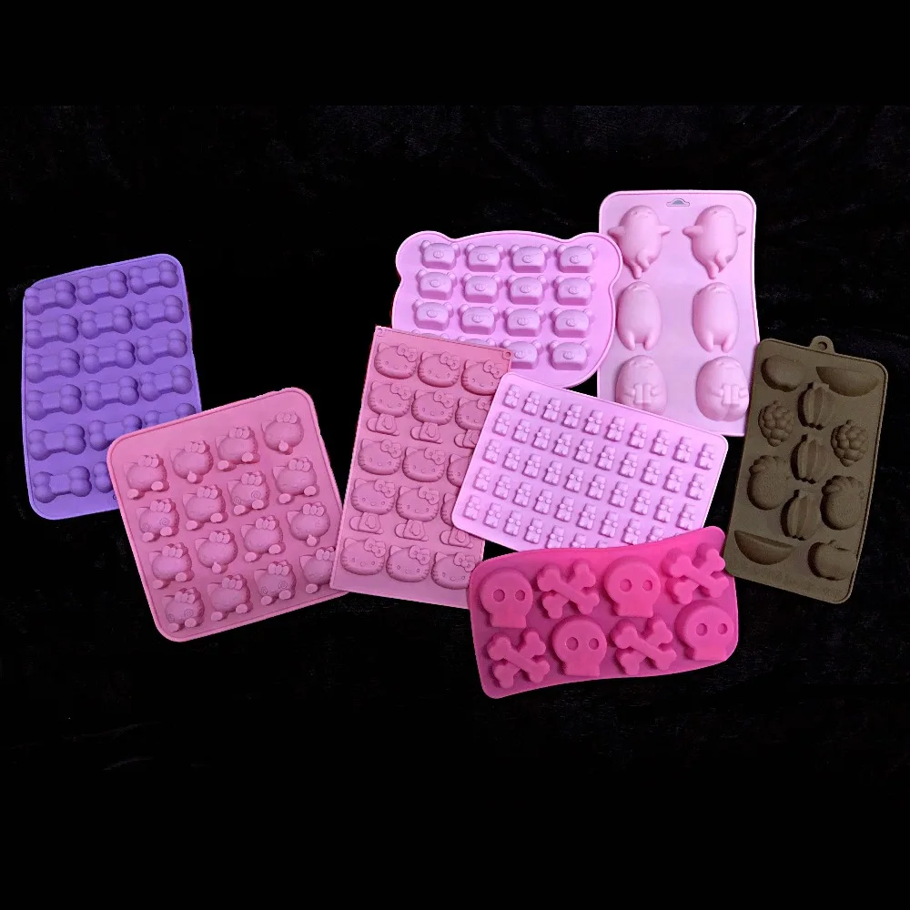

Animal Vampire Tooth Silicone Molds DIY Craft Resin Decor Lazy Egg Mini Bear Charms Making Cute Cat Dog Bone Skull Resin art