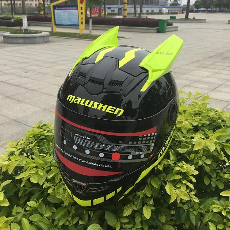 

Personality horns motorcycle helmet full face helmet of the four seasons all type of men and women fashion pink motorcycle helme