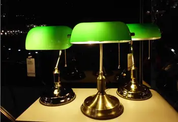 

Designer lamp table Lamps creative European bedroom bed decoration American retro bank desk lamp Jiang Jieshi desk lights FG259