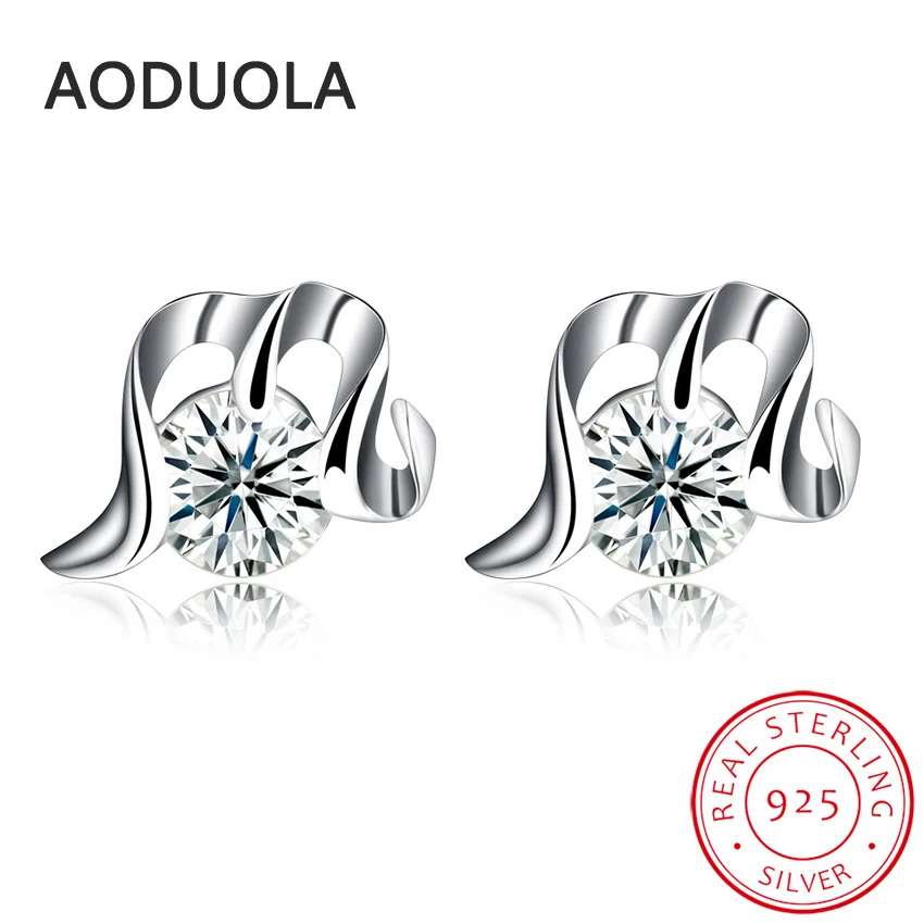 2017 NEW 925 Sterling Silver Letter M Stud Earrings with Zircon