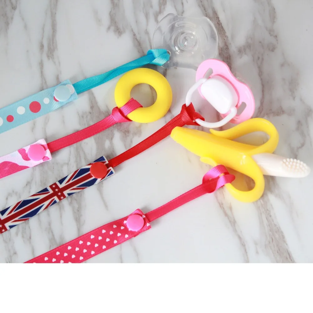 Small Hole Pacifier Clips Cartoon Baby Pacifier Chain Ribbon Feeding Toy Chains Kids Soother Nipple Strap Holder Clip G0177
