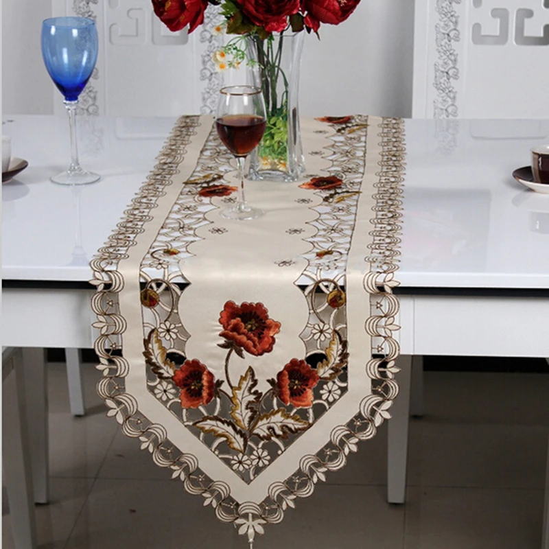 Hot Sale Elegant Polyester Embroidery Table Runner Embroidered Floral