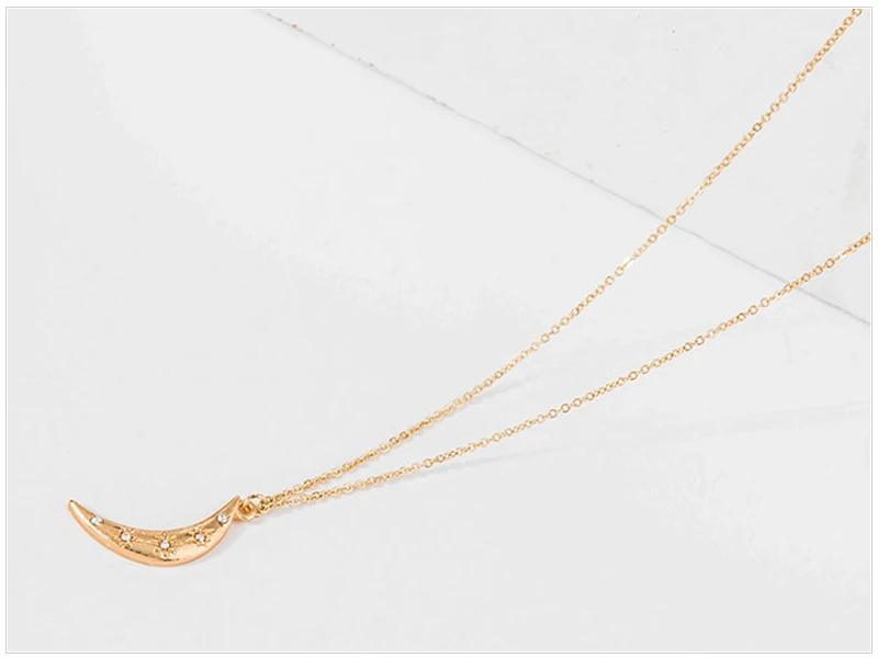 Moon Necklace (4)