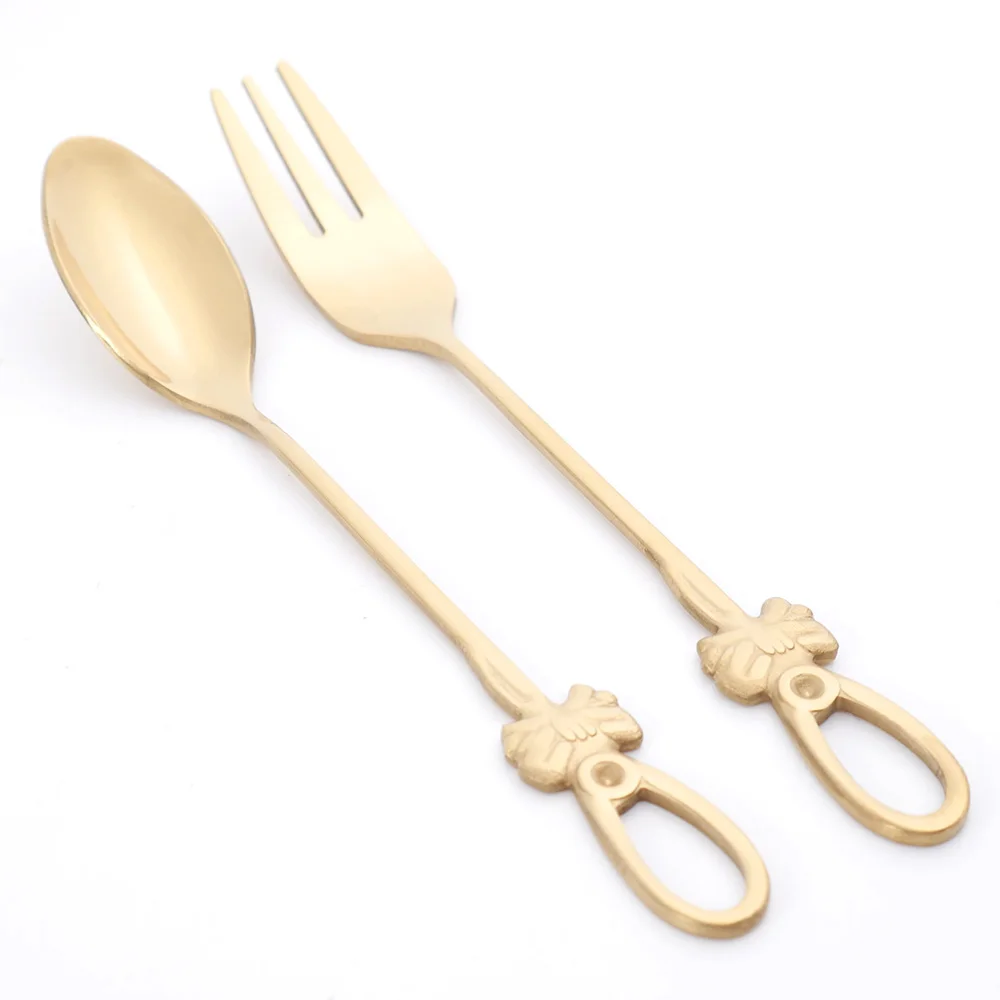 

2PCS Love Heart Fork Spoon Dinnerware Sets Wedding Favor Party Gift Stainless Steel Unique Design Hand Shape Fork For Guests