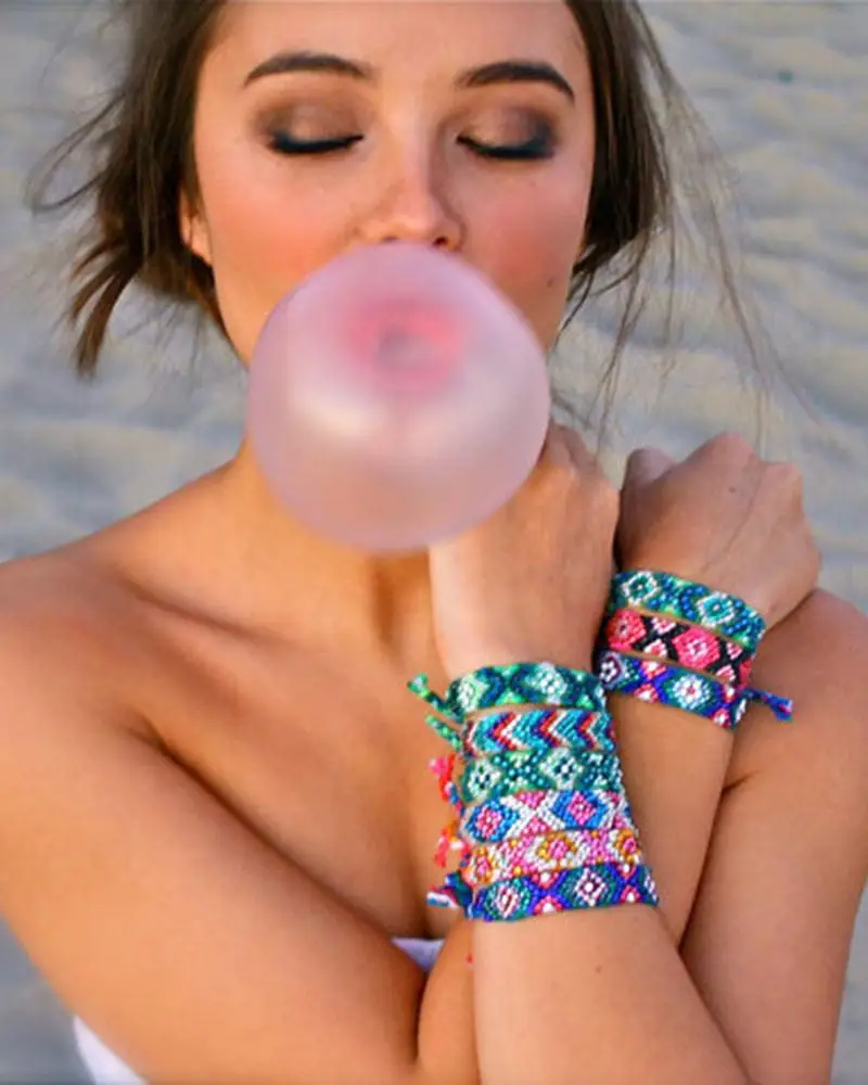 doloris-petunia-friendship-bracelets-on_c6fe19ca-488a-4993-8438-f4976c1f04d7_1024x1024