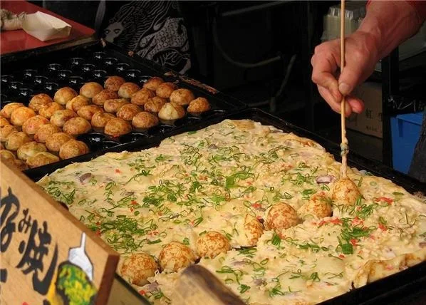 Две пластины takoyaki Коммерческая Машина takoyaki, оборудование takoyaki делая 56 шт одновременно