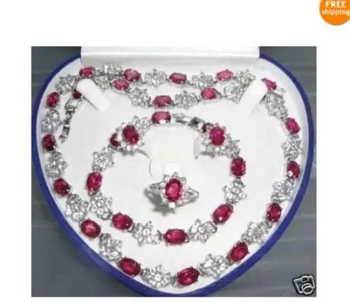 

*******Absorbing Crystal necklace ring bracelet Jewelry set