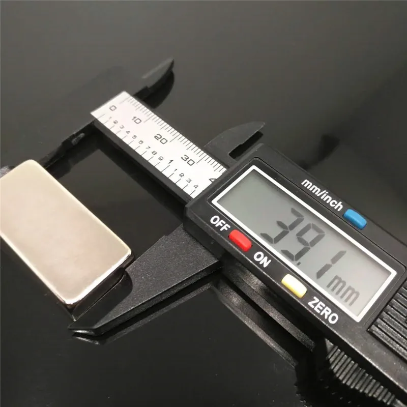 block magnet 01