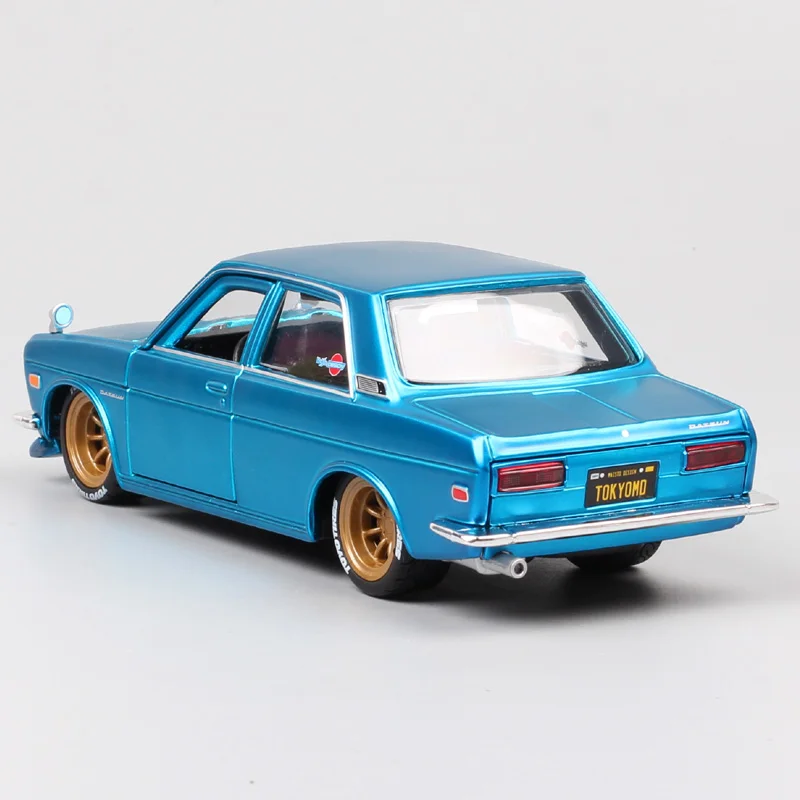 Классические весы Maisto 1/24 Nissan Datsun 510 1600 Bluebird 1971 металлические модели литья под давлением автомобили игрушки транспорт Миниатюрные для детей