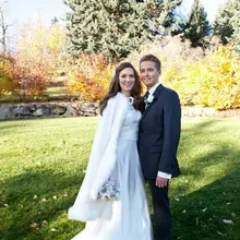 Свадебная накидка средней длины-накидка 37-дюймовый сатин с меховой отделкой Свадебная накидка ручной работы