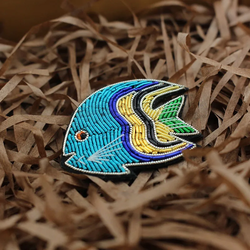

ABC020, Limited Edition Handmade Embroidery Ocean Blue Tropical Fish Animal Cannetille Brooch Pin Women's Garment Accessories