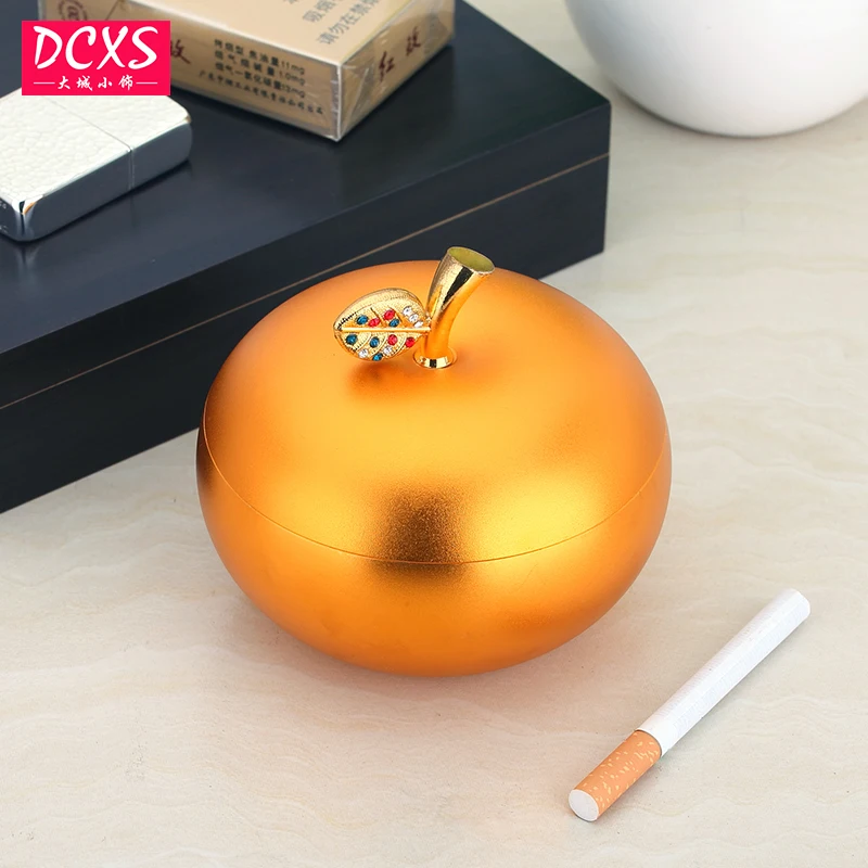 

Smoking Accessories Ashtrays color Grind arenaceous Aluminum Alloy Apple Ashtray with cover Smoke Cup