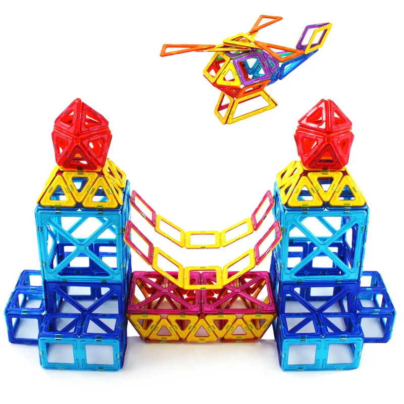 Магнитный конструктор magformers. Магнетик билдинг блокс. Магнитный конструктор magformers 63077 challenger set. Постройки из магнитного конструктора магформерс. Магнитный конструктор zoyo.