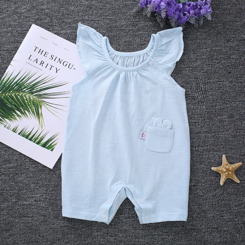 8913529995_901080873