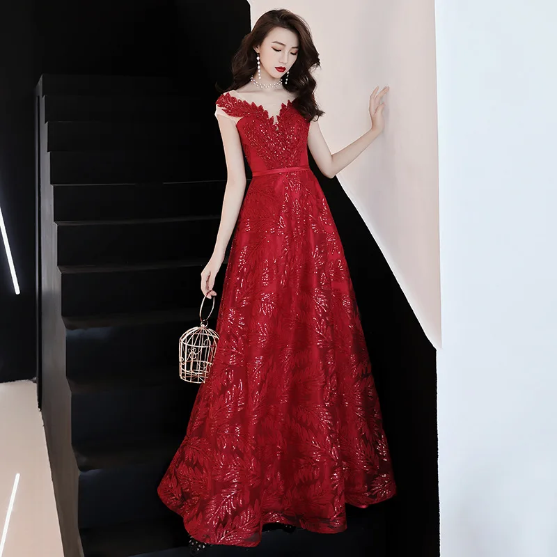 

Sexy Chinese Evening Dresses Flower Embroidery Qipao Long Cheongsam Bride Oriental Wedding Dress Size S-XXL