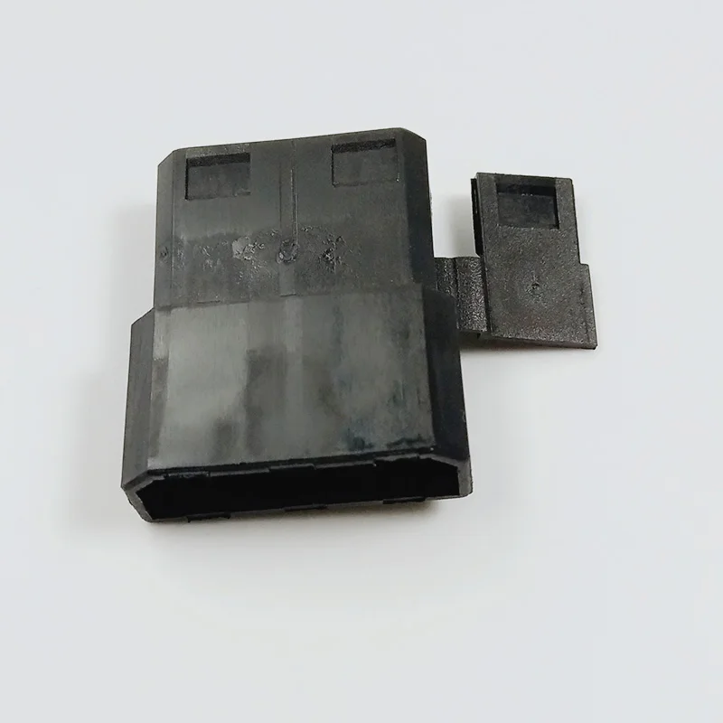 molex_4Pin_male_female_connector_housing_6