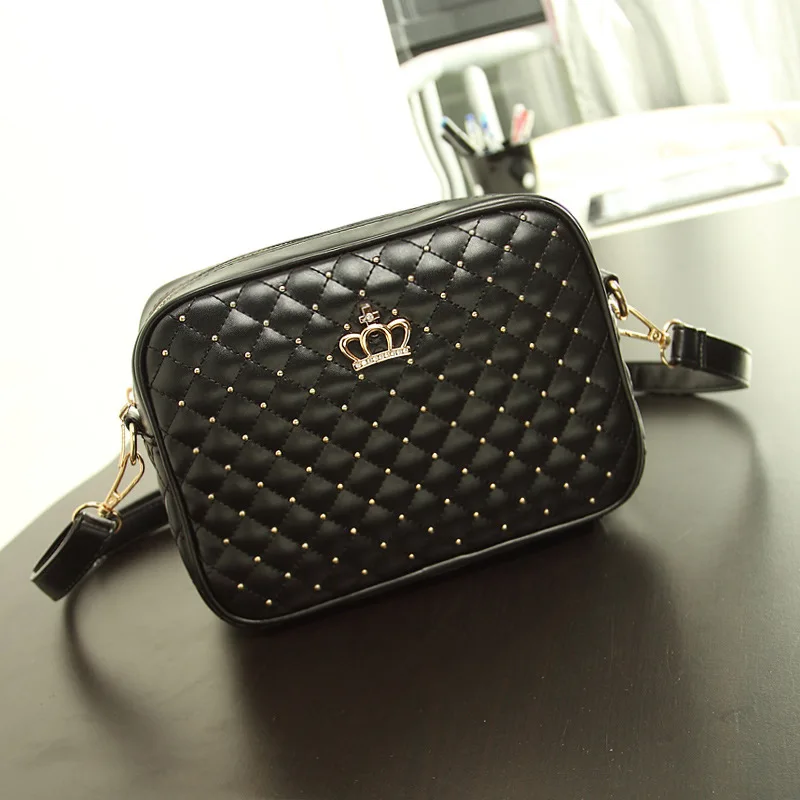 

2017 Summer Fashion Women Messenger Bags Rivet Chain Shoulder Bag PU Leather Crossbody Quiled Crown bags