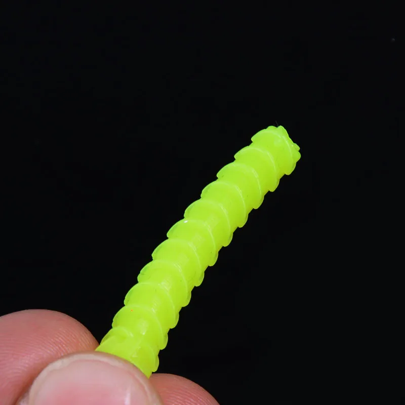 Fishing lure 20pcs/lot 1.3g 6cm Multi-tail soft lure worm  Artificial wobbler quality professional Fly fishing accessories pesca