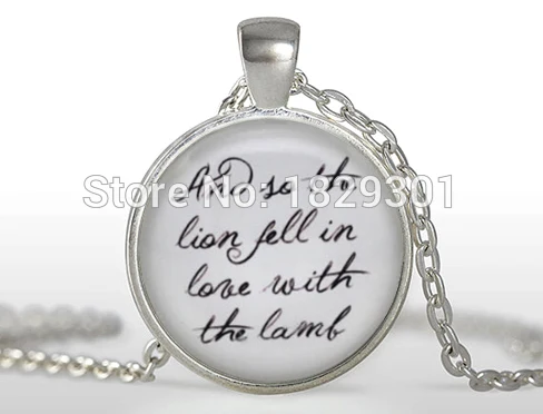 

2017 Hot Trendy And So The Fell In Love With Lamb Edward Cullen Quote Necklace Jewelry Glass Dome Pendant Necklaces HZ1
