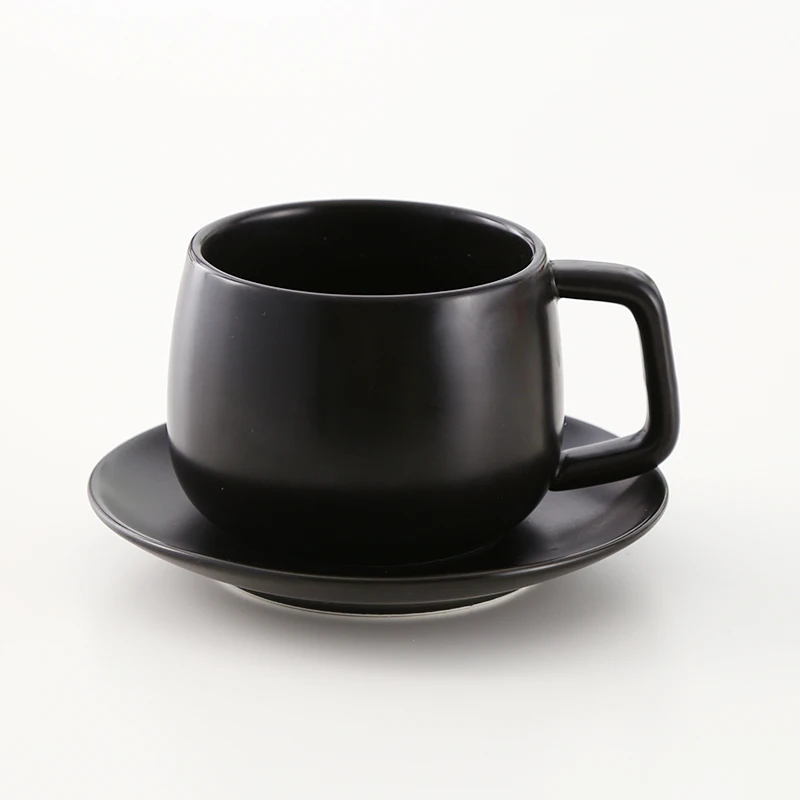 Выразительная итальянская чашка эспрессо Tasse, керамическая чашка для послеобеденного чая Nespresso, кофейный набор с блюдцами, ложка Taza, домашний офис, бардак КОПО - Цвет: Black