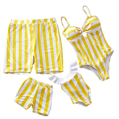 Семейный купальный костюм, одежда для купания для мамы и дочки, одежда для мамы и дочки, купальный костюм с цветочным рисунком для мамы и дочки, папы и сына - Цвет: Цвет: желтый