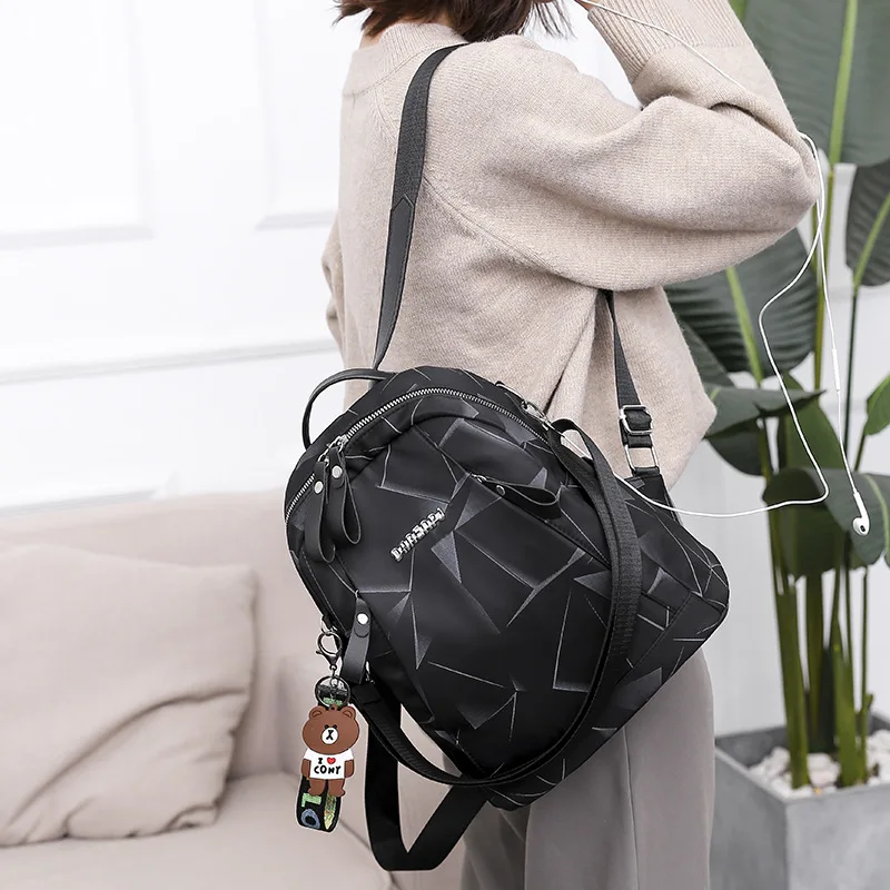 10696422894_559300415