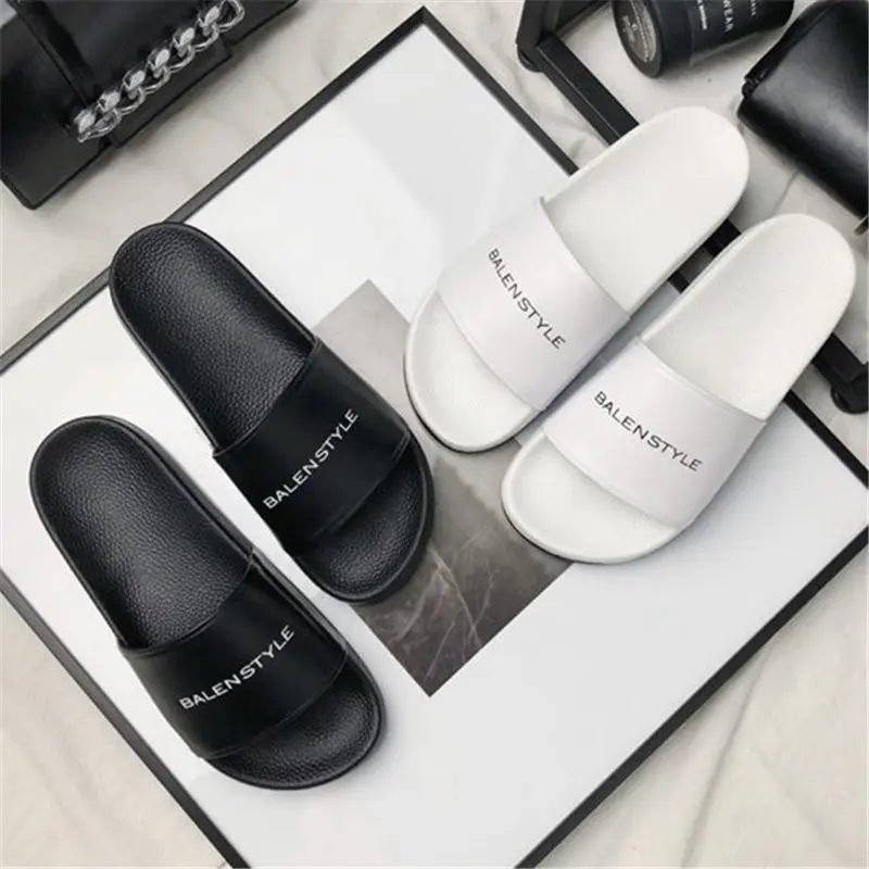 

Summer Beach Slippers Woman 2019 New Chic Black White Outside Slides Slip on Flat Shoes Women Luxury Brand Beach Sandals