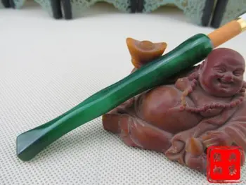 

Chinese natural agate carving grind arenaceous jade cigarette holder and pipe in mouth green gift